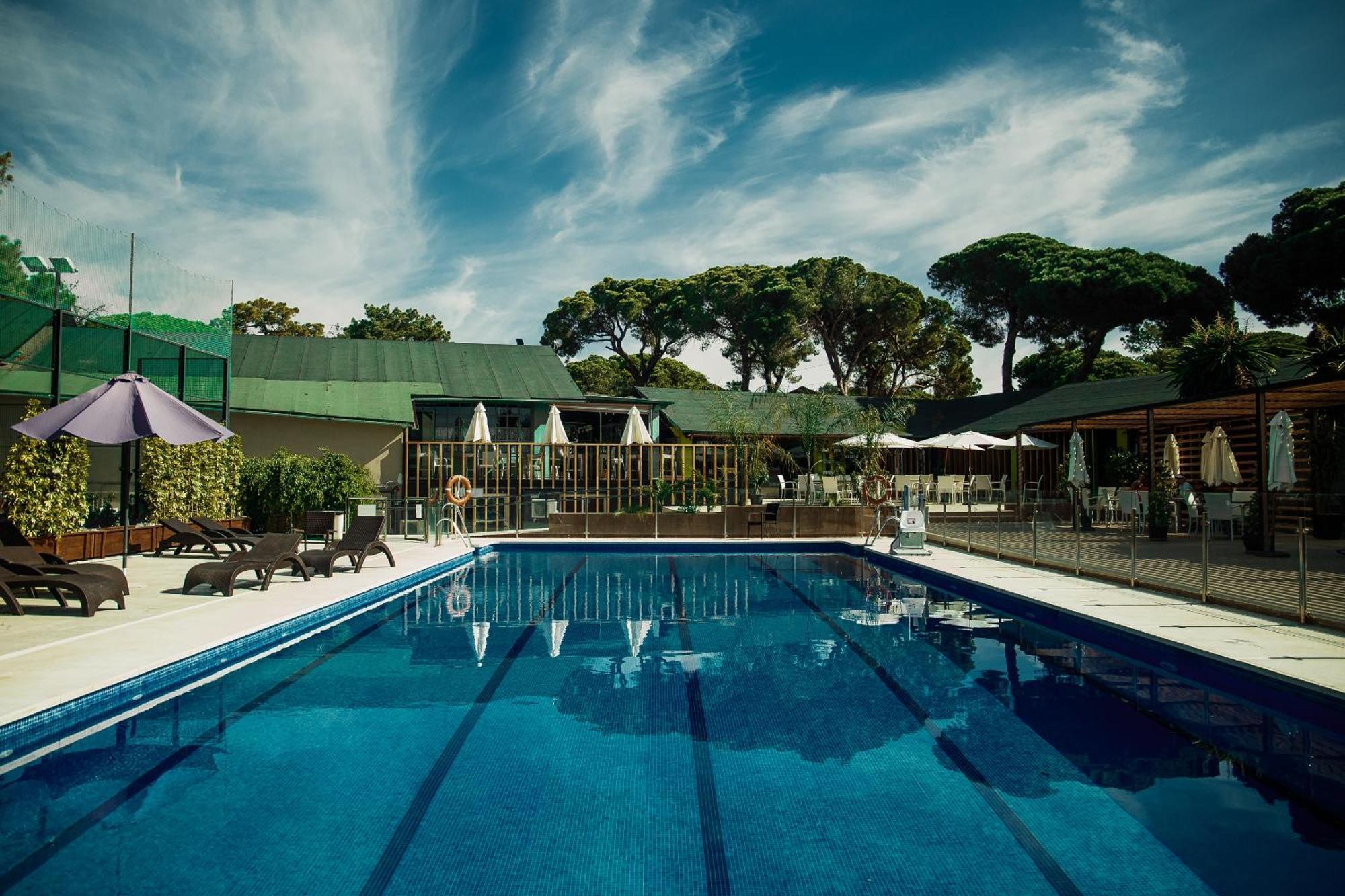 Royal Tennis Club Hotel Marbella Bagian luar foto